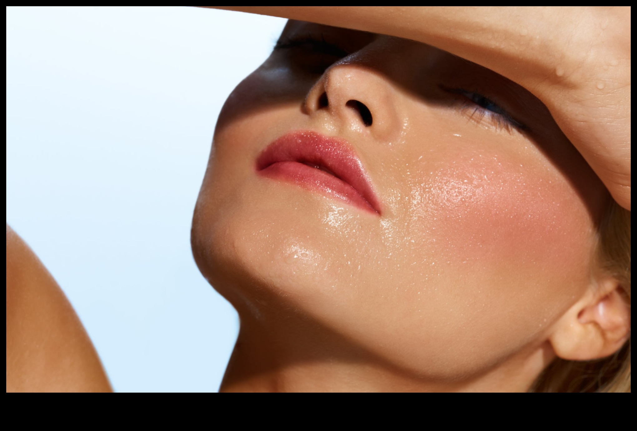 Αναπνέει η ρουτίνα του μακιγιάζ σας; Αγκαλιάζοντας ελαφριές φόρμουλες για φυσική ομορφιά